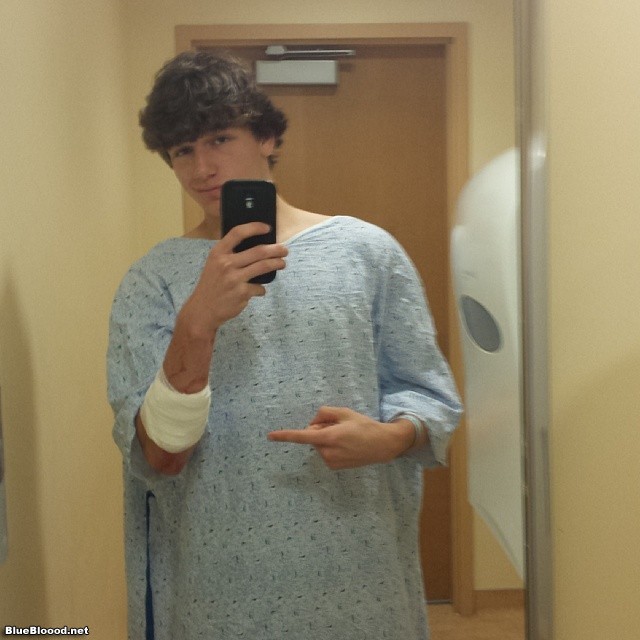 Awesome Nate Scimio Stabbing Victim Selfie