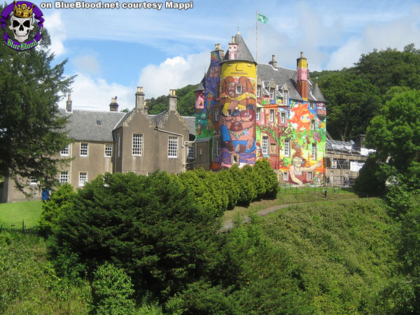 Blue Blood Graffiti Castle