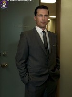 Blue Blood Mad Men Episode 201 https://www.blueblood.net/gallery/mad-men-episode-201/th_Don27s_Office_Jon_0051.jpg