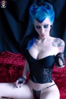 Blue Blood Razor Candi Blue Vamp https://www.blueblood.net/gallery/razor-candi-blue-vamp/th_razor-candi-bluevamp008.jpg